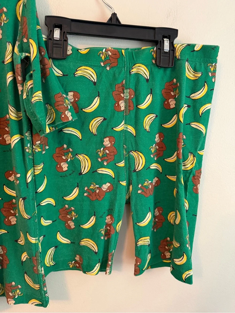 Hanna Andersson Green Curious George Kids Pajama Set - Picture 4 of 4